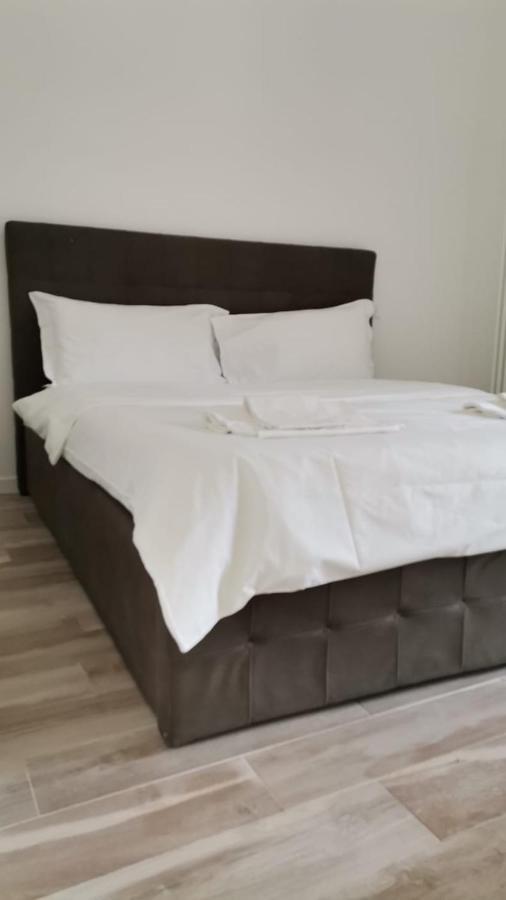 Battistelli Apartments โบโลญญา ภายนอก รูปภาพ